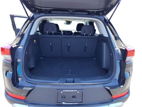 Used 2025 Chevrolet TrailBlazer LT image 17