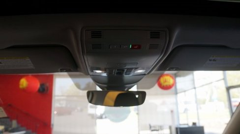Used 2022 Volkswagen Taos SE image 33