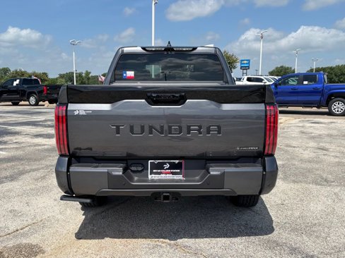 New 2025 Toyota Tundra Platinum image 6
