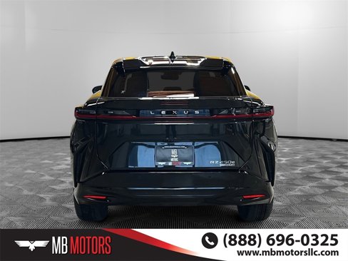 Used 2024 Lexus RZ 450e Premium w/ Technology Package image 4