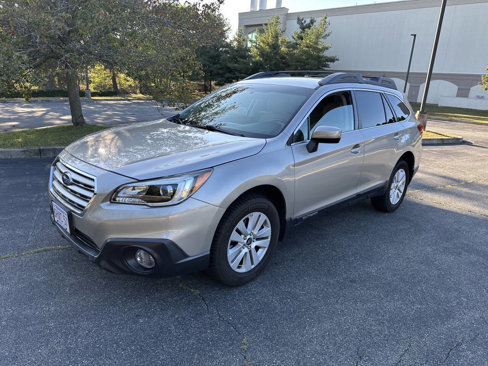Used 2016 Subaru Outback 2.5i Premium image 4