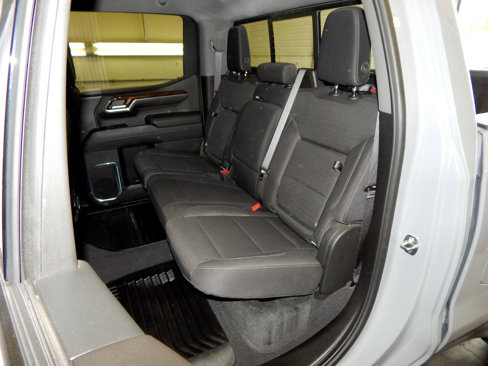 Used 2024 GMC Sierra 1500 Elevation w/ Preferred Package image 5