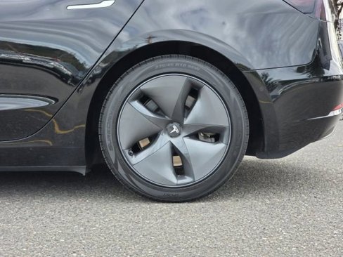 Used 2020 Tesla Model 3 Standard Range Plus image 44