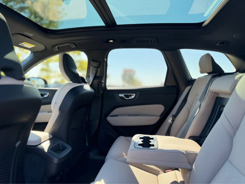 New 2026 Volvo XC60 B5 Plus w/ Protection Package Premier image 21
