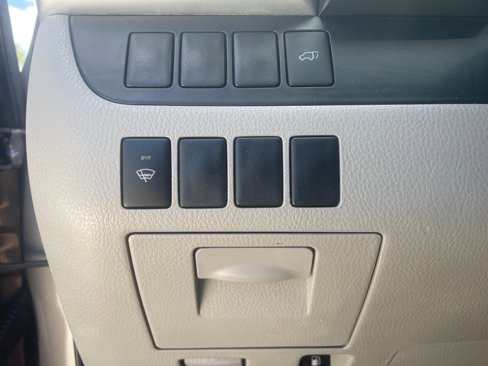 Used 2016 Toyota Highlander XLE image 13
