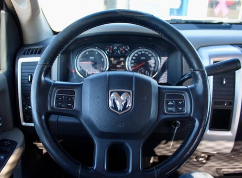 Used 2012 RAM 3500 SLT image 13