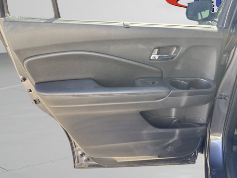 Used 2022 Honda Pilot Special Edition image 9