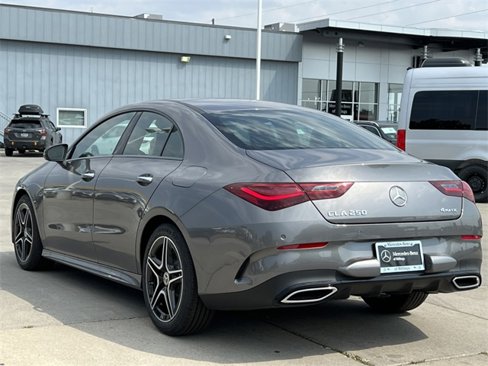 Used 2025 Mercedes-Benz CLA 250 4MATIC image 8