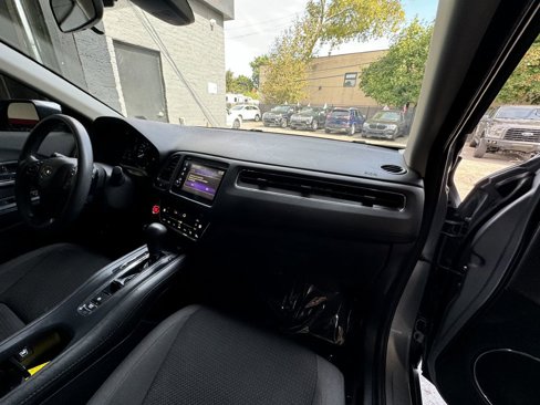 Used 2020 Honda HR-V EX image 16