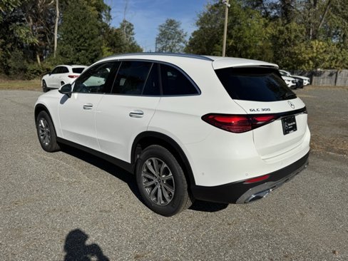 New 2026 Mercedes-Benz GLC 300 4MATIC image 5