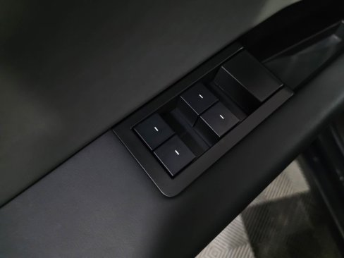 Used 2024 Tesla Cybertruck AWD Crew Cab image 48