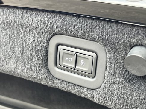 New 2025 Bentley Continental GTC image 20