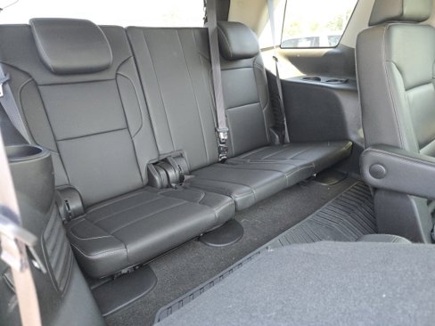 Used 2018 GMC Yukon SLT w/ Premium Edition image 13