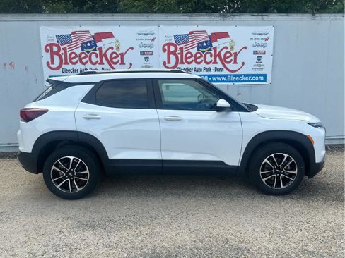New 2026 Chevrolet TrailBlazer LT image 2