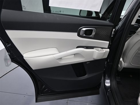 New 2026 Kia Sorento EX image 17