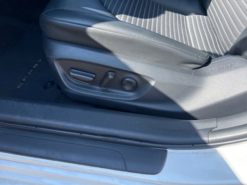 Used 2024 Toyota Camry SE image 18