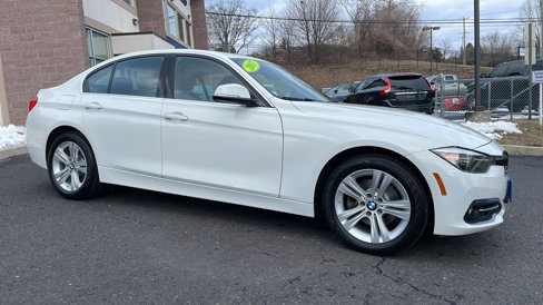 Used 2017 BMW 330i xDrive Sedan image 15
