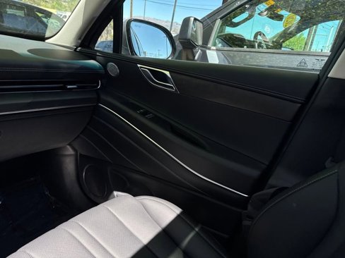 Used 2024 Genesis GV80 3.5T image 35
