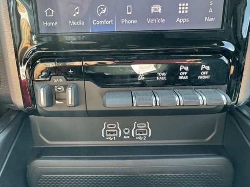 New 2026 RAM 2500 Big Horn image 8