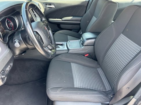 Used 2023 Dodge Charger SXT image 7