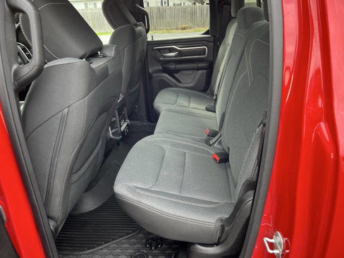 Used 2022 RAM 1500 Big Horn w/ Night Edition image 27