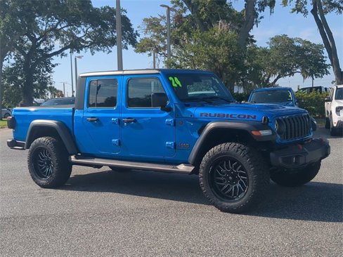Used 2024 Jeep Gladiator Rubicon image 2