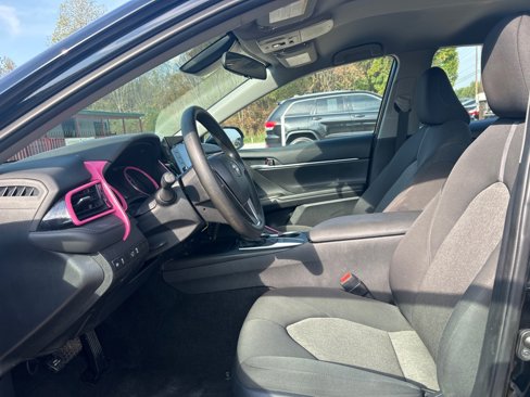 Used 2024 Toyota Camry LE image 8