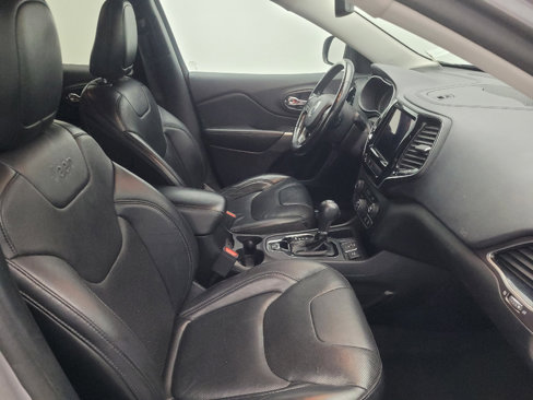 Used 2020 Jeep Cherokee Limited image 21