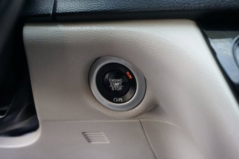 Used 2017 Chrysler Pacifica Touring-L image 20