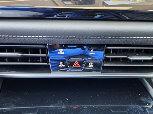 New 2025 Volkswagen Atlas SEL Premium R-Line image 24