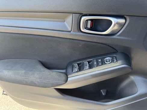 Used 2022 Honda Civic Sport image 16