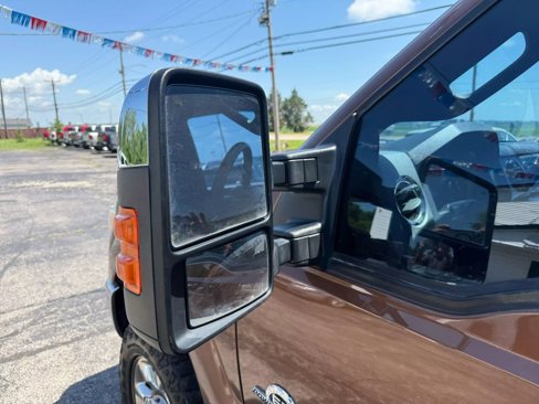 Used 2011 Ford F350 Lariat w/ Lariat Interior Pkg image 13