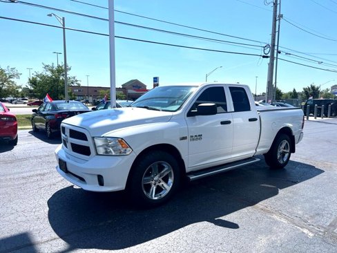 Used 2017 RAM 1500 Express image 2