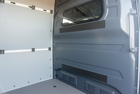 Used 2025 Mercedes-Benz Sprinter 2500 image 38