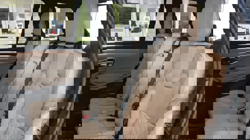 New 2026 Volvo XC90 B5 Plus image 26