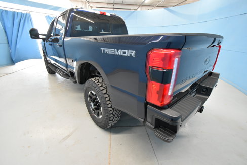 New 2025 Ford F250 Lariat w/ Lariat Ultimate Package image 30