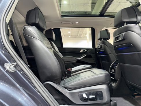Used 2020 BMW X7 xDrive40i w/ Premium Package image 60