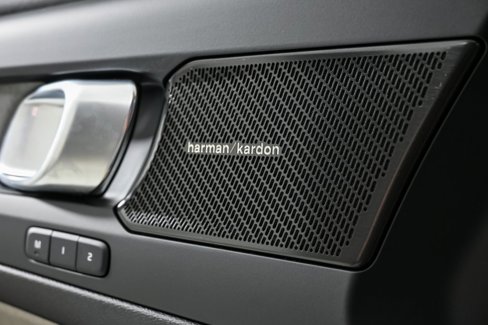 New 2026 Volvo XC40 B5 Ultra w/ Climate Package image 8