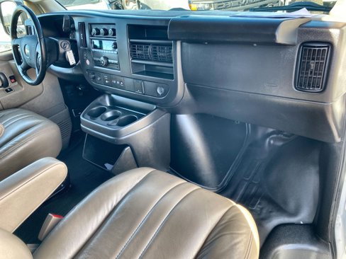 Certified 2023 Chevrolet Express 2500 Extended w/ Driver Convenience Package image 25