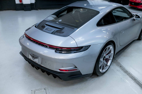 Used 2022 Porsche 911 GT3 image 31