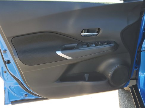 Certified 2024 Nissan Kicks SV w/ Interior Electronics Package image 17