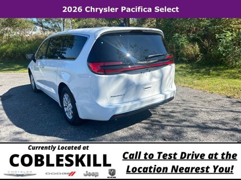 New 2026 Chrysler Pacifica Select image 7