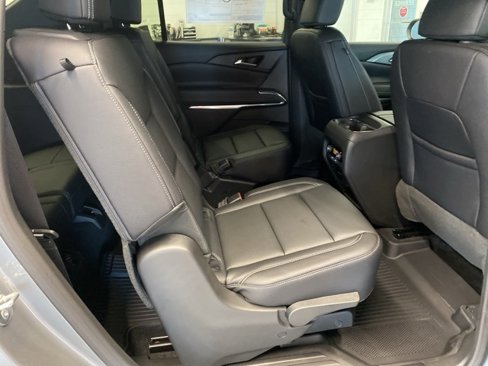 New 2026 Chevrolet Traverse LT w/ Driver Confidence Package image 32