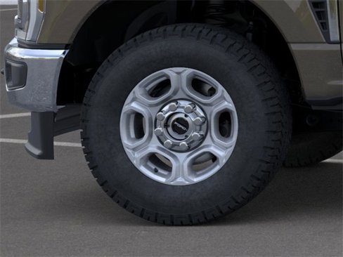 New 2026 Ford F250 XLT w/ XLT Premium Package image 19