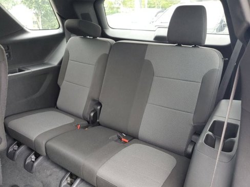 Used 2023 Chevrolet Traverse LT image 22