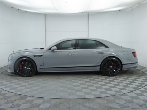 New 2025 Bentley Flying Spur Plug-In Hybrid image 8