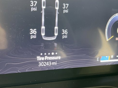 Used 2023 Jeep Grand Cherokee L Limited image 12