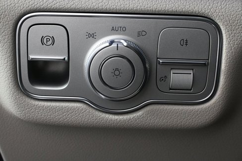 New 2026 Mercedes-Benz GLE 450e 4MATIC image 8