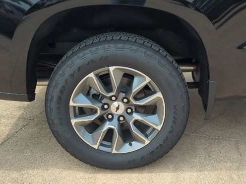 New 2026 Chevrolet Silverado 1500 RST w/ Z71 Off-Road Package image 3