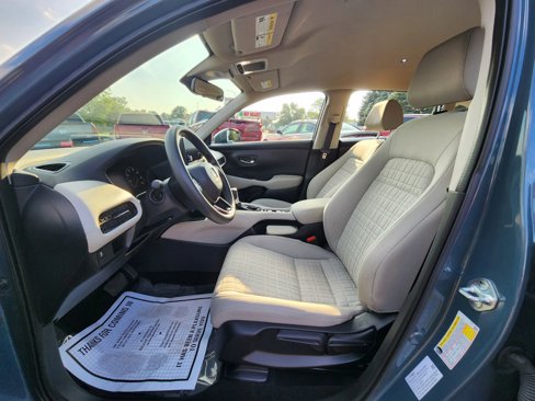 Used 2025 Honda HR-V LX image 16